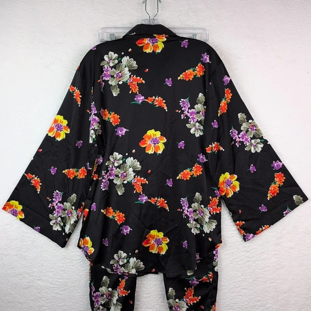 NWT Savage x Fenty Night Blooms Satin Pajama Set Women's XS Black Floral‎